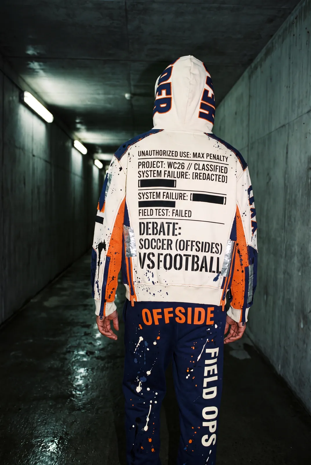 FIELD OPS HEADER Hoodie capsule. Tunnel · Hood Up.
